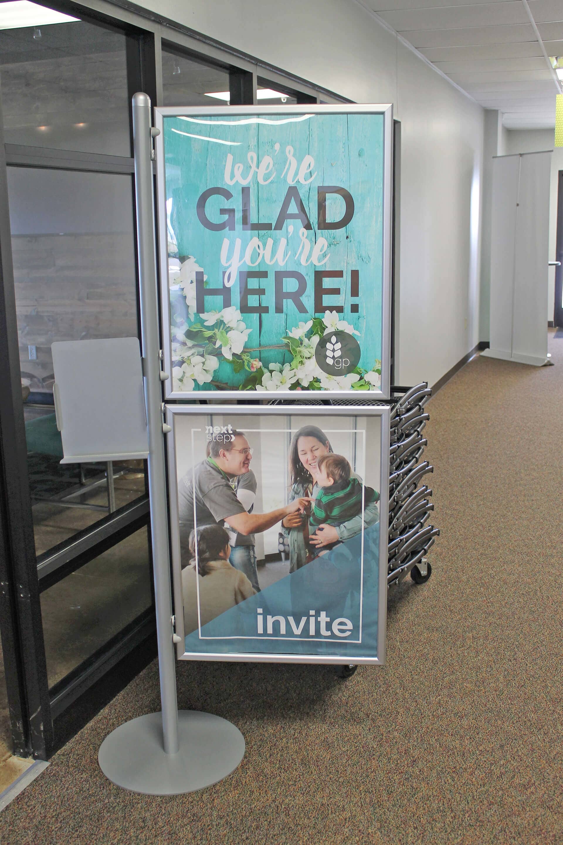 custom-graphic-design-on-vertical-banners