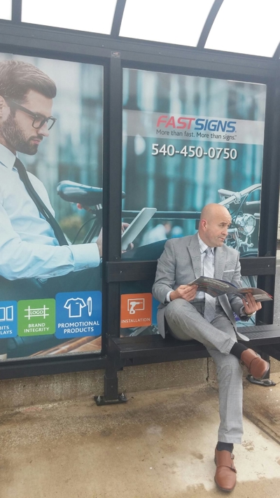Bus Stop Loiters Photo