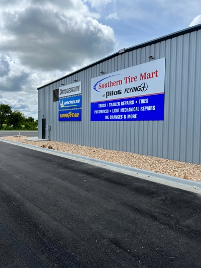Exterior Signage Photo