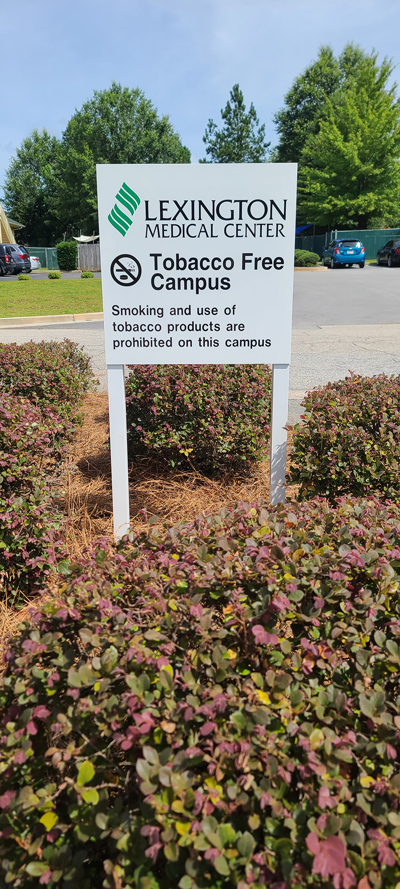 Custom Signs & Banners Photo