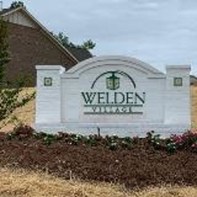 Exterior Signage Photo