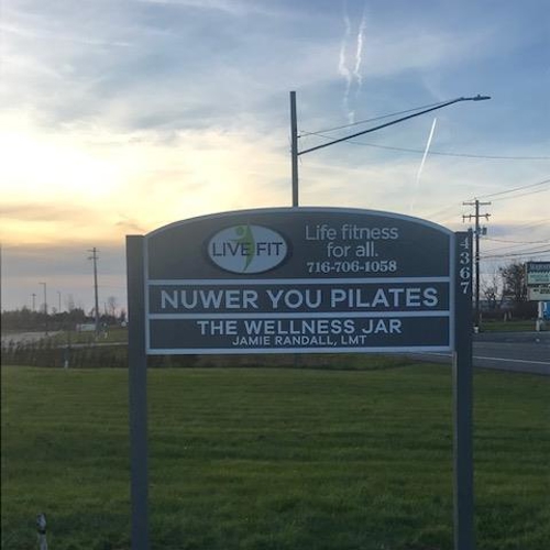 Monument & Yard Signs