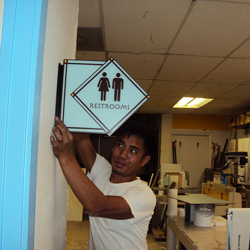 Custom Signs & Banners