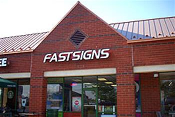 brick exterior of FASTSIGNS of Richmond, VA – West End center