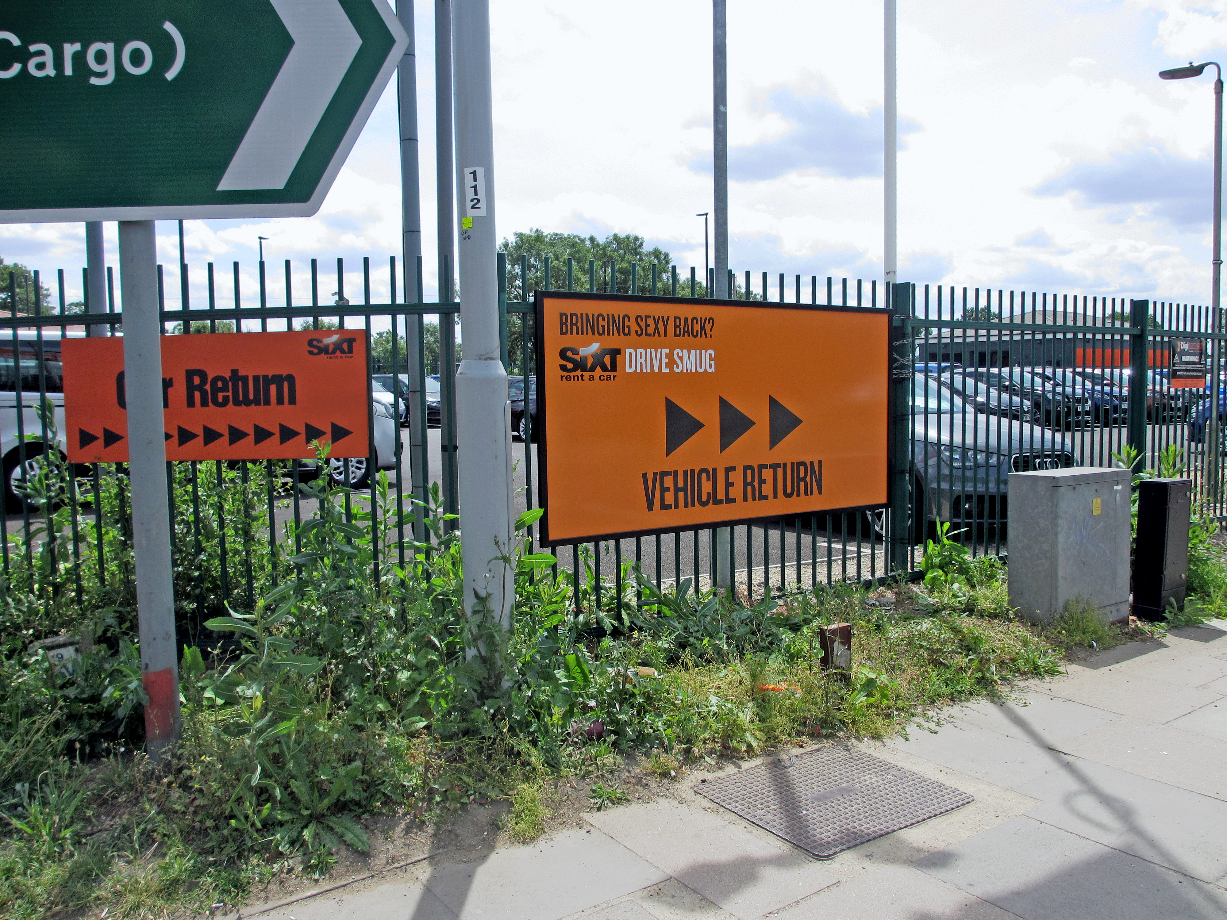 Sixt Wayfinding Sign