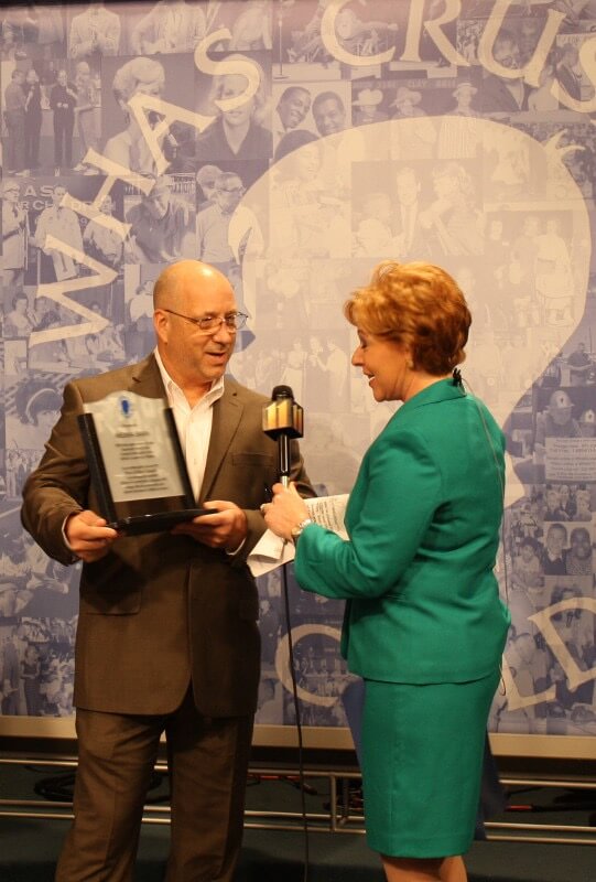 Sam Cilone presenting Face of the Crusade award