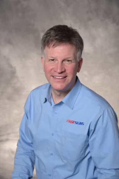 headshot of evan cambray