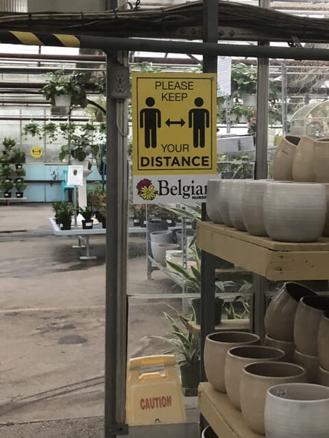 Please keep your distance signage