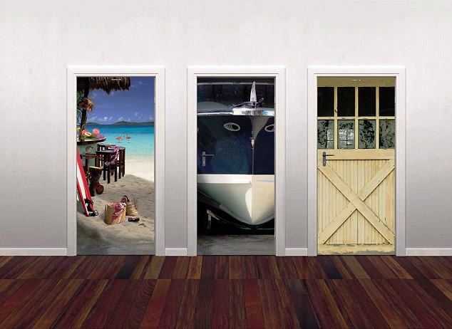 Closed doors are decorated to show scenery and rooms
