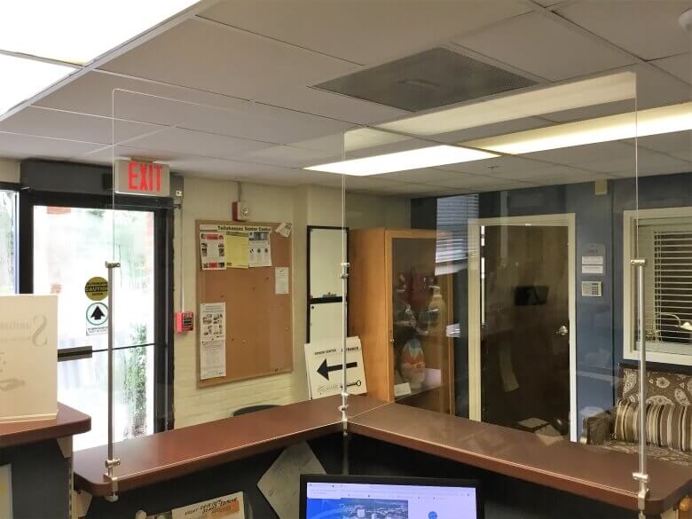 counter top safety shield with no pass-through attached with hardware