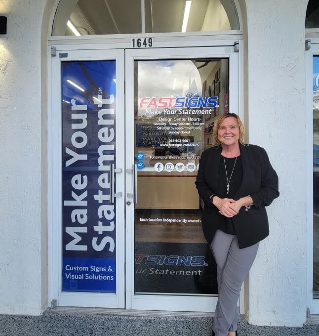 Family Sign Business Now Open